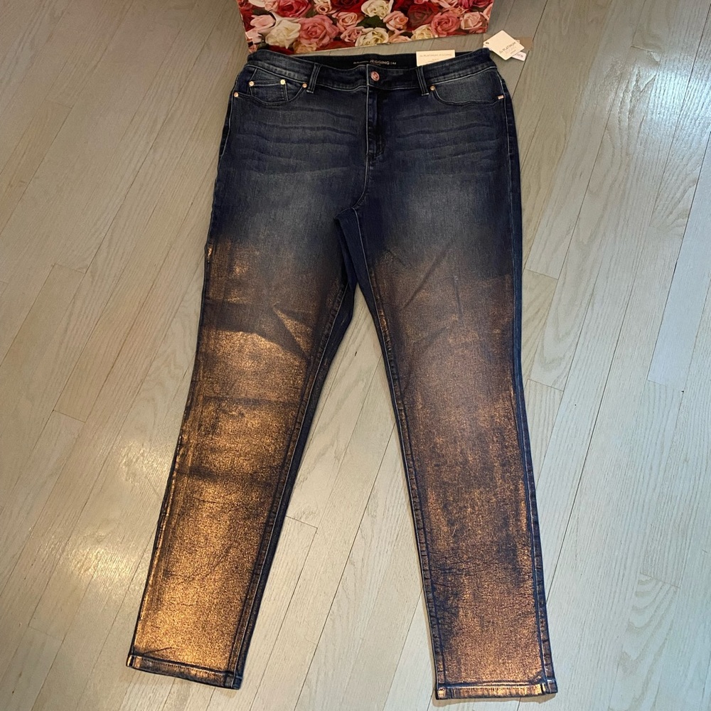 💖NWT CHICO’S JEANS💖